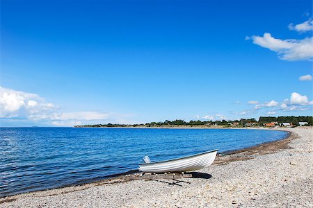 Beautiful summer view at a bay in Djupvik at the swedish island Oland. Foto de stock - Super Valor sin royalties y Suscripción, Código: 400-07729264