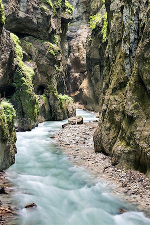 Image of river Partnachklamm in Garmisch-Partenkirchen, Germany Foto de stock - Super Valor sin royalties y Suscripción, Código: 400-07748596