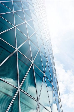 modern office skyscraper building in Frankfurt am Main, Germany Fotografie stock - Microstock e Abbonamento, Codice: 400-07754707