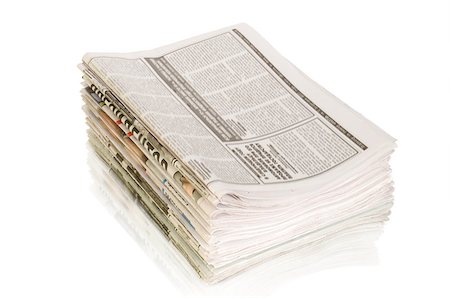 simsearch:400-07774296,k - Closeup of stack of newspapers Stockbilder - Microstock & Abonnement, Bildnummer: 400-07774297