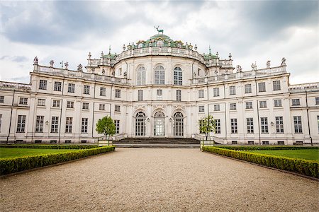 simsearch:400-05701901,k - Stupinigi, Italy. Detail of the Palazzina di Stupinigi exterior, Royal residence since to 1946. Fotografie stock - Microstock e Abbonamento, Codice: 400-07774686