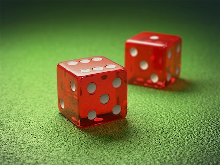 simsearch:400-07775500,k - Red dice on green table gambling. Clipping path included. Stock Photo - Budget Royalty-Free & Subscription, Code: 400-07774913