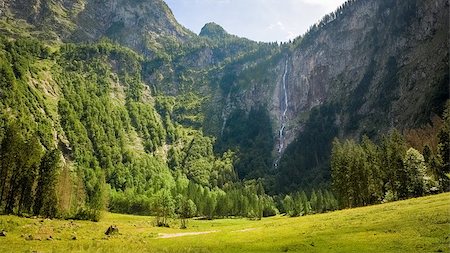 An image of the highest waterfall in Germany, the Roethbachfall in Bavaria Foto de stock - Super Valor sin royalties y Suscripción, Código: 400-07771569