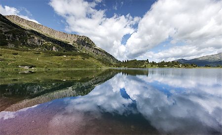 rolle pass - Landscape reflected in Lake Colbricon, Dolomites - Trentino Photographie de stock - Aubaine LD & Abonnement, Code: 400-07772469