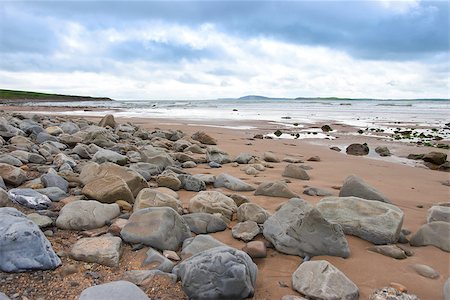 simsearch:851-02960619,k - rocky beal beach on the wild atlantic way in county Kerry Ireland Foto de stock - Super Valor sin royalties y Suscripción, Código: 400-07795090