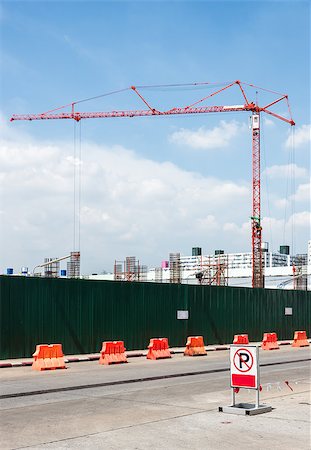 simsearch:400-09096995,k - Modern crane for construction the parking building in urban of Thailand. Photographie de stock - Aubaine LD & Abonnement, Code: 400-07796198