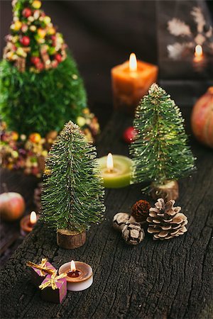 simsearch:400-07246701,k - Christmas rustic decoration. Christmas tree, candles and presents Stock Photo - Budget Royalty-Free & Subscription, Code: 400-07796568