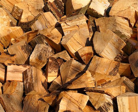 simsearch:400-05736665,k - Pile of chopped wood Fotografie stock - Microstock e Abbonamento, Codice: 400-07793934