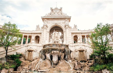 simsearch:400-07773350,k - The Palais Longchamp, monument of Marseille, France Foto de stock - Super Valor sin royalties y Suscripción, Código: 400-07816695