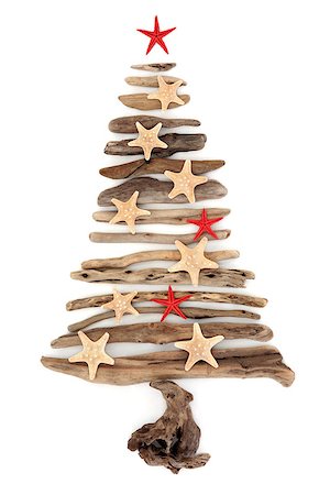 simsearch:400-07818974,k - Driftwood christmas tree abstract with starfish over white background Stock Photo - Budget Royalty-Free & Subscription, Code: 400-07818350