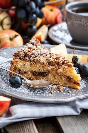 simsearch:400-07917638,k - Piece of fresh homemade apple and cinnamon cake Stock Photo - Budget Royalty-Free & Subscription, Code: 400-07819194