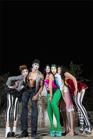 Group of five cirque clowns on stage Fotografie stock - Microstock e Abbonamento, Codice: 400-07819384