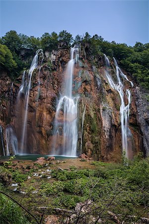 simsearch:400-06767512,k - Waterfall in Plitvice Lakes National Park, Croatia Fotografie stock - Microstock e Abbonamento, Codice: 400-07824800