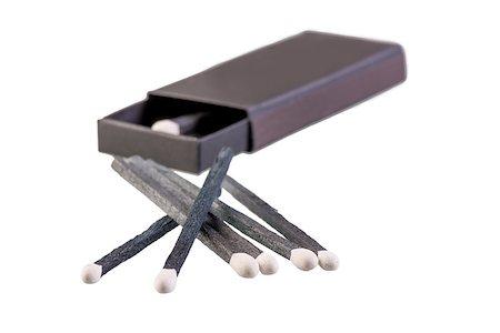 simsearch:400-04313927,k - black box of matches lying near on a white background Photographie de stock - Aubaine LD & Abonnement, Code: 400-07825053