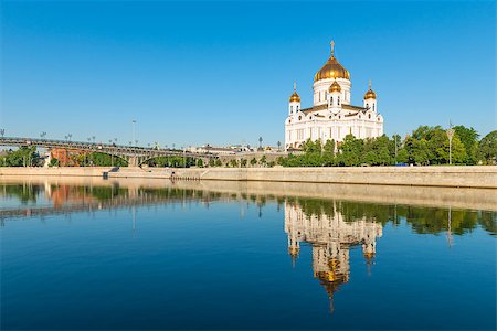 simsearch:400-09221403,k - beautiful church of Christ the Savior in the morning Photographie de stock - Aubaine LD & Abonnement, Code: 400-07827704