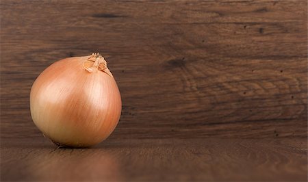 simsearch:400-04834620,k - close up of Fresh white onion bulb Stock Photo - Budget Royalty-Free & Subscription, Code: 400-07828817