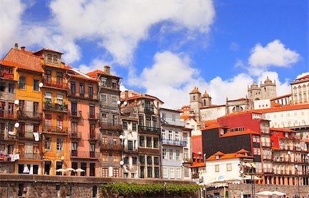 simsearch:400-07820969,k - Houses in old part of Ribeira, Porto, Portugal Stock Photo - Budget Royalty-Free & Subscription, Code: 400-07822962
