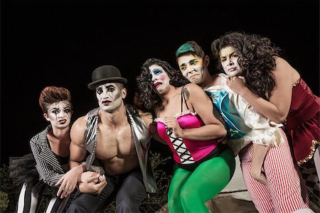 Group of crying cirque clowns on stage Fotografie stock - Microstock e Abbonamento, Codice: 400-07823114