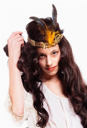 diadème - Portrait of a Young Girl Wearing a Diadem with Feathers Stock Photo - Budget Royalty-Free & Subscription, Code: 400-07835619