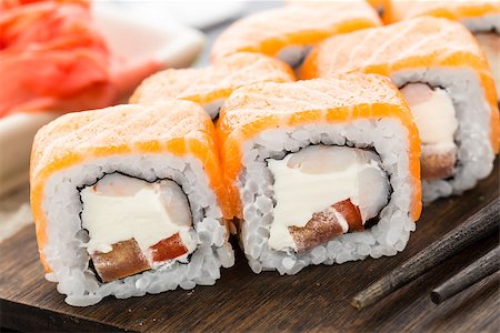 simsearch:400-05682309,k - Sushi roll with salmon, shrimp and tomato Stock Photo - Budget Royalty-Free & Subscription, Code: 400-07833588