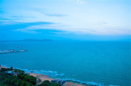 pattaya - The beautiful of sea at Pattaya City, in Chonburi, Thailand. Foto de stock - Super Valor sin royalties y Suscripción, Código: 400-07833809
