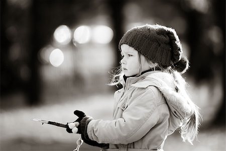 simsearch:400-06737087,k - Cute little girl on playground in autumnal park, october Fotografie stock - Microstock e Abbonamento, Codice: 400-07895292