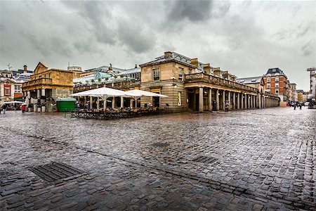 simsearch:400-07896956,k - Covent Garden Market on Rainy Day, London, United Kingdom Stock Photo - Budget Royalty-Free & Subscription, Code: 400-07896954