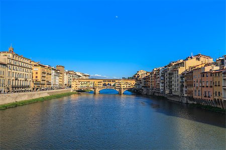 simsearch:400-08020855,k - Ponte Vecchio over Arno river in Florence, Italy Stockbilder - Microstock & Abonnement, Bildnummer: 400-07897273