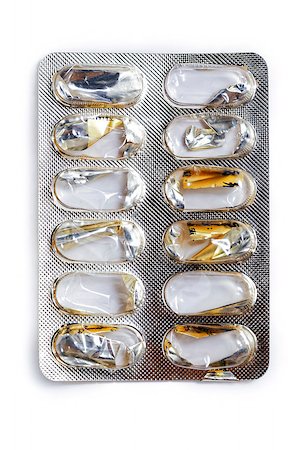 simsearch:400-07897425,k - used one packs of pills on white background Photographie de stock - Aubaine LD & Abonnement, Code: 400-07897426