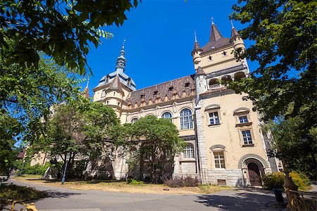simsearch:700-03404319,k - Budapest, Hungary - August 3, 2013: Vajdahunyad Castle view on a sunny day, Budapest, Hungary Stock Photo - Budget Royalty-Free & Subscription, Code: 400-07893119