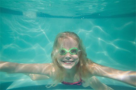 swimsuit underwater posing - Cute kid posing underwater in pool at the leisure center Stock Photo - Budget Royalty-Free & Subscription, Code: 400-07900867