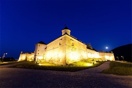 simsearch:400-06526519,k - Old fortress "Cetatuia" illuminated at night, Brasov, Romania Stock Photo - Budget Royalty-Free & Subscription, Code: 400-07903506