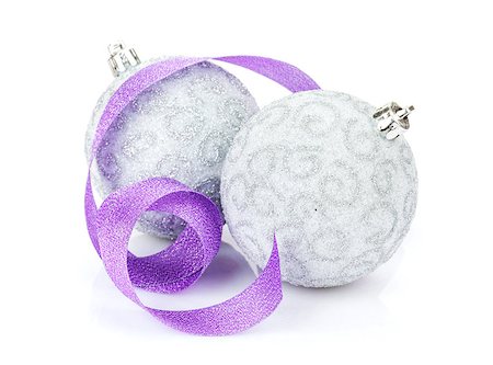 simsearch:400-07921368,k - Christmas baubles and purple ribbon. Isolated on white background Stock Photo - Budget Royalty-Free & Subscription, Code: 400-07915284