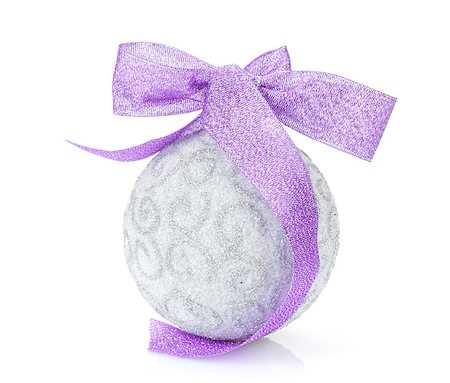 simsearch:400-07921368,k - Christmas bauble and purple ribbon. Isolated on white background Stock Photo - Budget Royalty-Free & Subscription, Code: 400-07915285