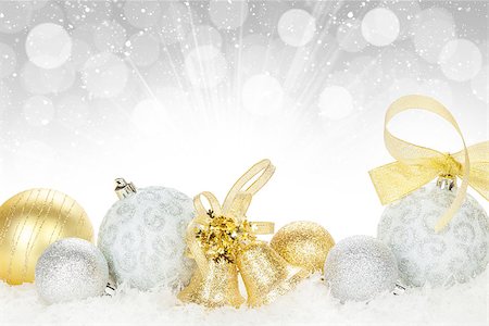 simsearch:400-07933751,k - Christmas colorful decor over snow. Isolated on white background with copy space Photographie de stock - Aubaine LD & Abonnement, Code: 400-07915344