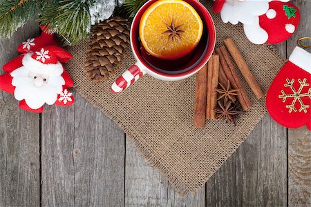 Christmas mulled wine with fir tree and decor on wooden table Stock Photo - Budget Royalty-Free & Subscription, Code: 400-07917339