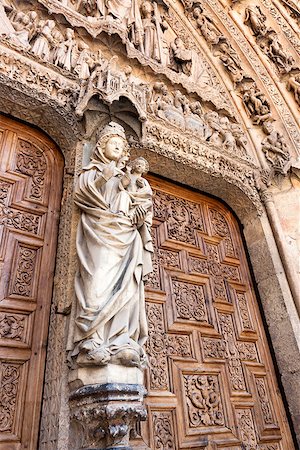 White Virgin on the Door of the Judgement, Leon cathedral, Spain Stock Photo - Budget Royalty-Free & Subscription, Code: 400-07918111