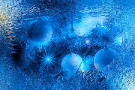 simsearch:400-07920008,k - Winter background of a frozen Christmas tree Fotografie stock - Microstock e Abbonamento, Codice: 400-07920558