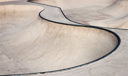 photojope (artist) - Empty bowl in a skate park. Fotografie stock - Microstock e Abbonamento, Codice: 400-07936447