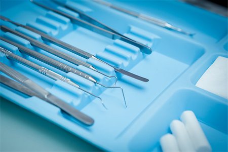 dentistry tray - Close up of dental tools Stock Photo - Budget Royalty-Free & Subscription, Code: 400-07939305