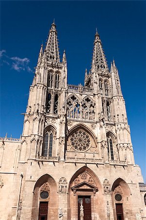 photojope (artist) - Burgos gothic cathedral front.  Burgos, Castilla y León, Spain. Photographie de stock - Aubaine LD & Abonnement, Code: 400-07933111