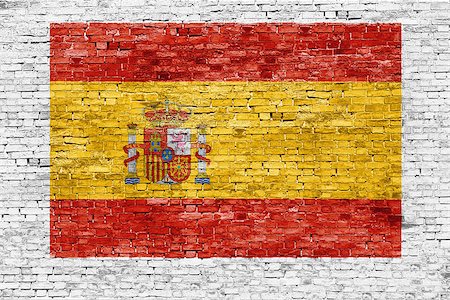 simsearch:400-08403526,k - Spanish flag painted on white brick wall Fotografie stock - Microstock e Abbonamento, Codice: 400-07933544