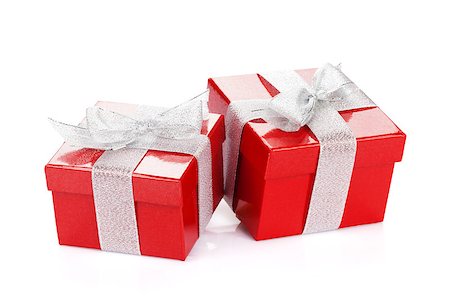 simsearch:400-07933751,k - Two red gift boxes. Isolated on white background Photographie de stock - Aubaine LD & Abonnement, Code: 400-07933751