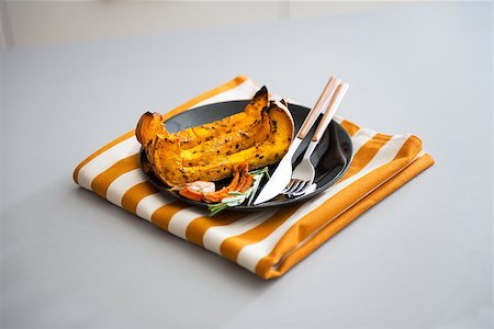 simsearch:400-08336563,k - Closeup on baked pumpkin on plate Stock Photo - Budget Royalty-Free & Subscription, Code: 400-07956032