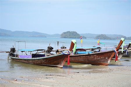 simsearch:400-05386174,k - Thai Long tailed boat in Thailand beach Stock Photo - Budget Royalty-Free & Subscription, Code: 400-07951594