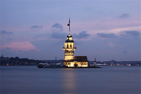 evrenkalinbacak (artist) - Maidens Tower at Night in Istanbul City, Turkey Stockbilder - Microstock & Abonnement, Bildnummer: 400-07952079