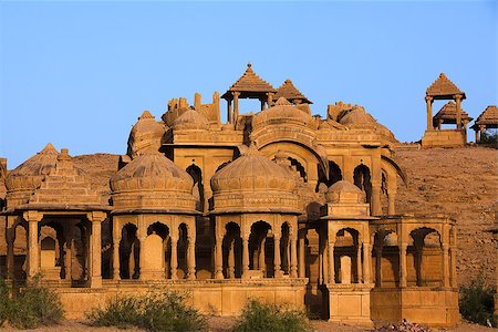 Bada Bagh Cenotaph jaisalmer in rajasthan state in india Foto de stock - Super Valor sin royalties y Suscripción, Código: 400-07952362