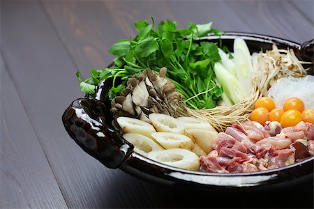 japanese winter cuisine, kritanpo nabe with hinaizidori, chicken hot pot Foto de stock - Super Valor sin royalties y Suscripción, Código: 400-07974080
