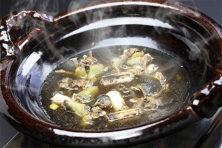 simmering - suppon nabe, japanese softshell turtle hot pot stew Stock Photo - Budget Royalty-Free & Subscription, Code: 400-07975038