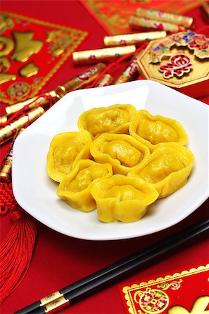 simsearch:400-07290680,k - homemade chinese gold ingot dumplings isolated on white background, new year food, spring festival food Stock Photo - Budget Royalty-Free & Subscription, Code: 400-07978741